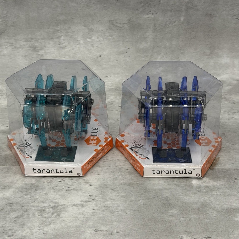 Hex Bug Tarantula Micro Robotics Creature Remote Control Spider Blue & Turquoise